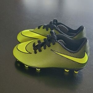 Nike Kids Cleats - Black and Yellow Baseball Football Soccer